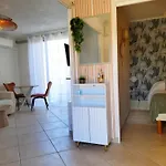 30m2 - Clim - Wifi - 100m Des Plages *
