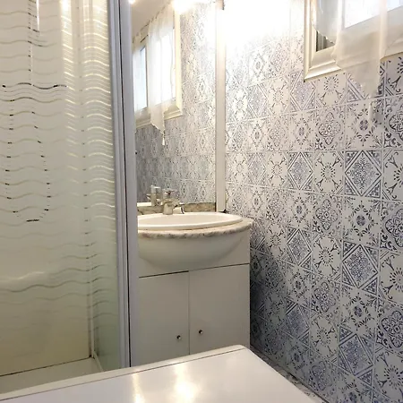 Lejlighed 30m2 - Clim - Wifi - 100m Des Plages Fréjus